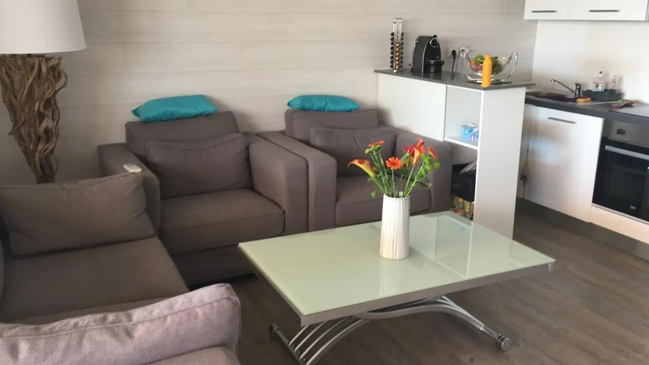 Apartment Appartement Port Hyeres France